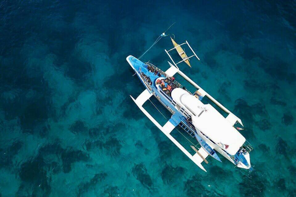 71% Diving Resort Dumaguete City Экстерьер фото